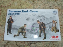 images/productimages/small/German Tank Crew 1943-45 1;35 ICM voor.jpg